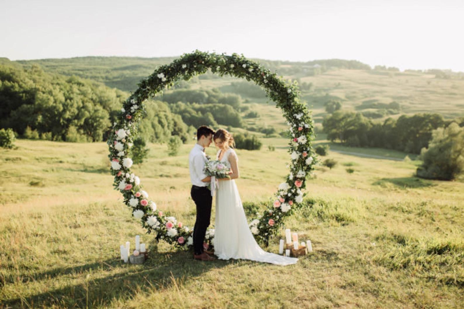 Unpassable circle arch 1 Unpassable circle arch 1