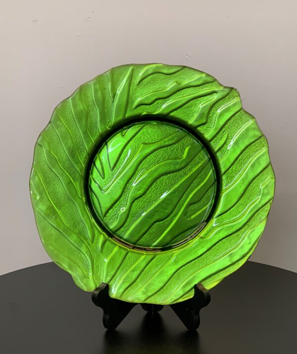 GLASS-CHARGER-PLATE-GREEN-1.jpg