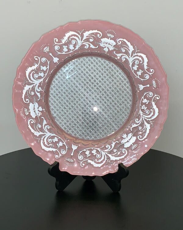 GLASS-CHARGER-PLATE-VINTAGE-PALE-ROSE-1.jpg