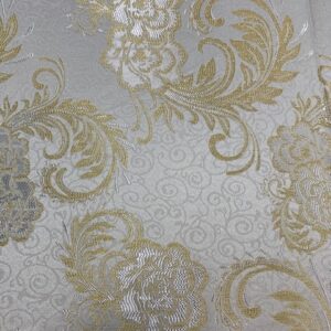 IVORY & CRÈME CORINTHIAN 132"