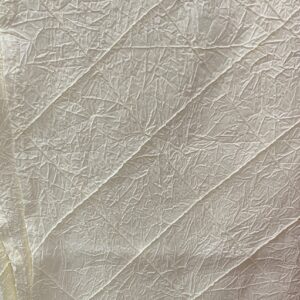 IVORY PINTUCK CRUSH 80x132  TABLECLOTH