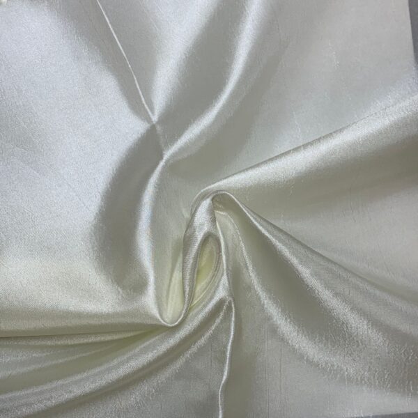IVORY-SATIN-NAPKIN-2-1.jpg