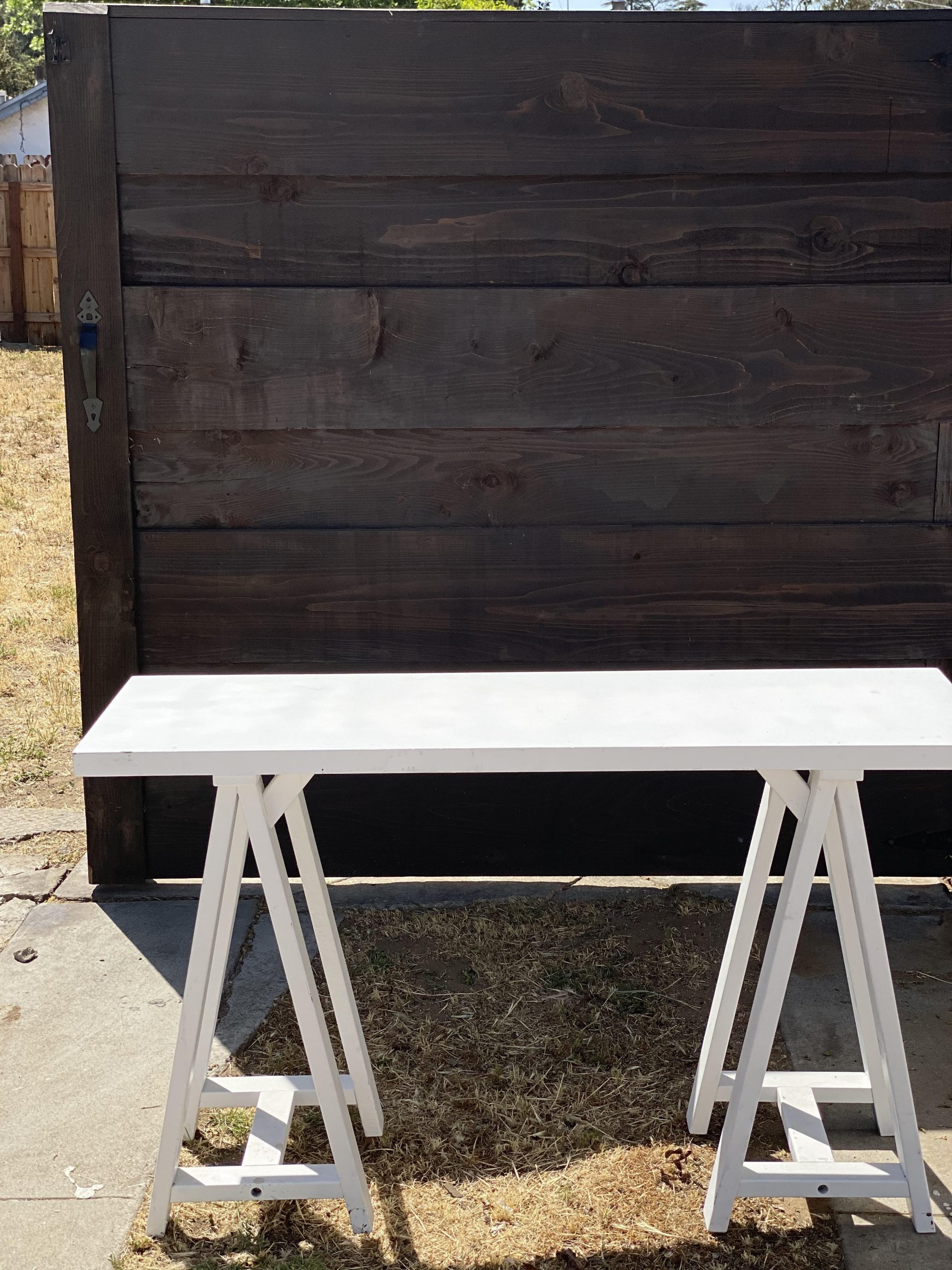 White Farmhouse Table
