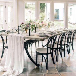 White Table Runner (15 ft)