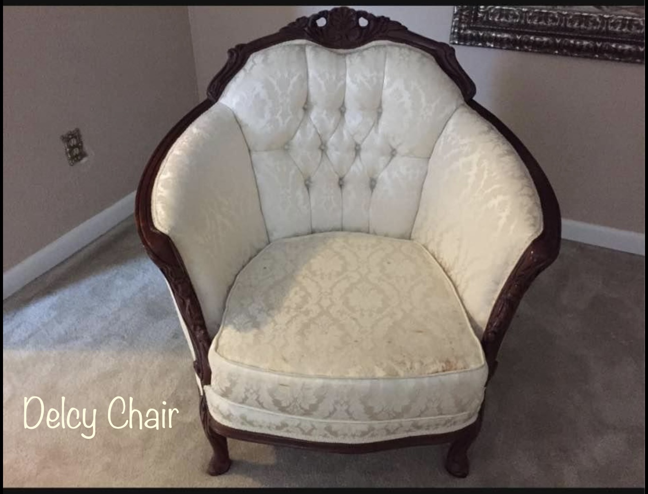DELCY CHAIR