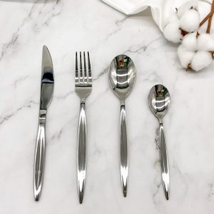 Silver (4pc) Flatware Set