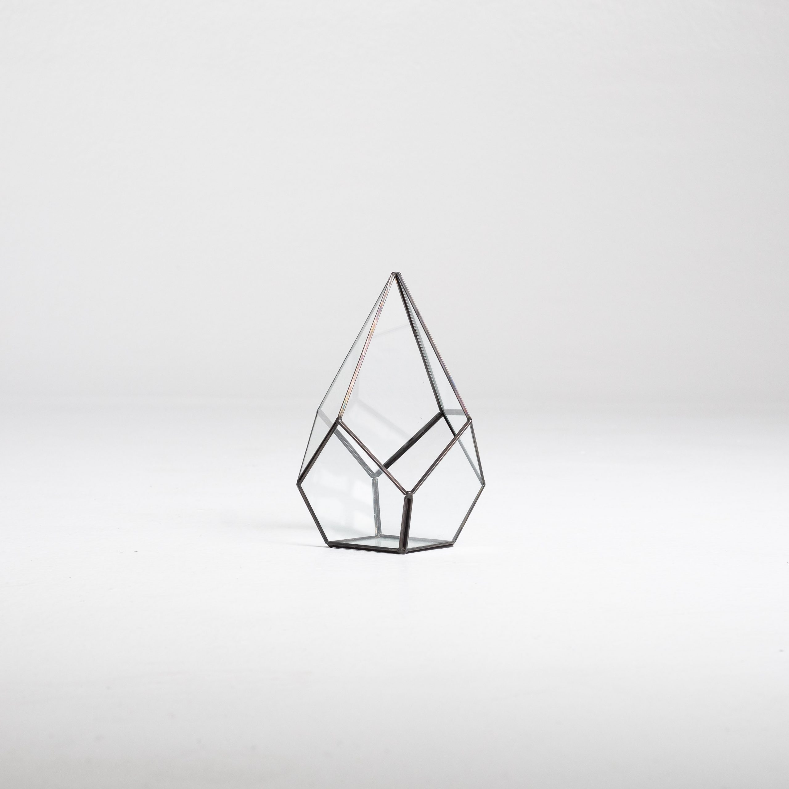 BlackGeometricTriangle