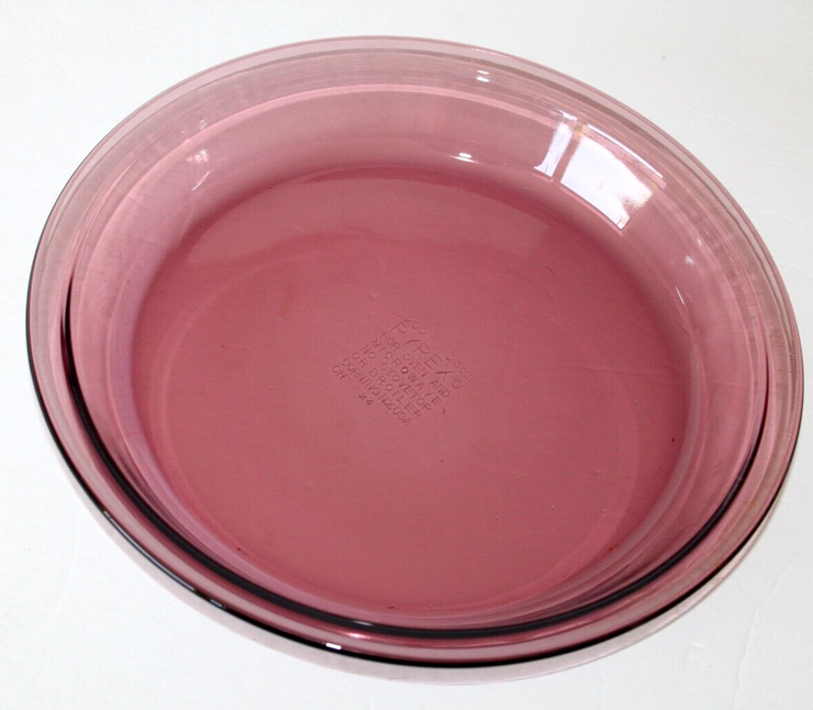 PyrexCranberryPiePlateDish9-01 PyrexCranberryPiePlateDish9-01