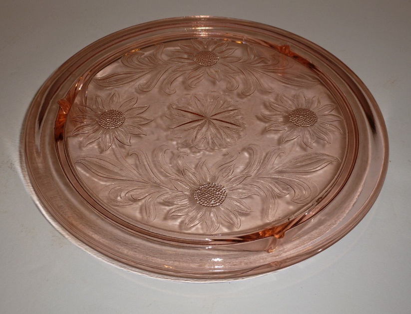 Jeannette-SunflowerCakeDish00