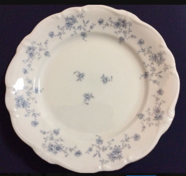 BlueGarlandDinnerPlate01