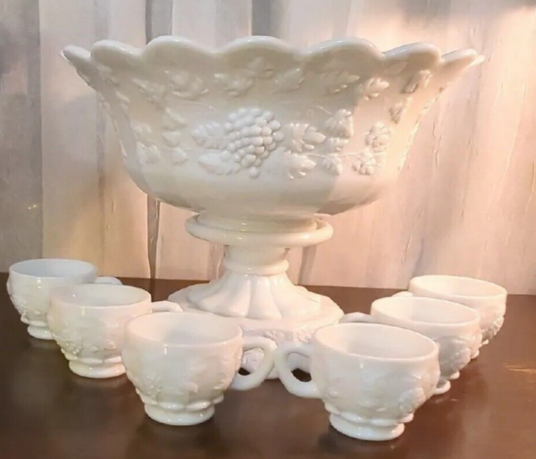 PunchBowl-WhiteMilkGlass03