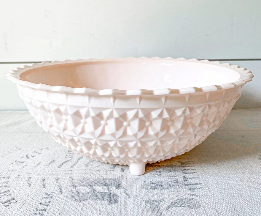 PinkMilkGlassBowl00